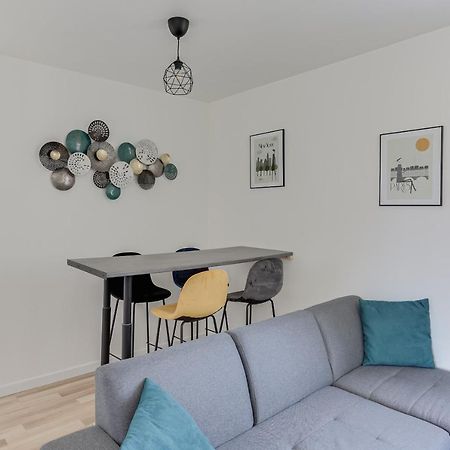 Cosy Cottage Proche Gare วานส์ ภายนอก รูปภาพ