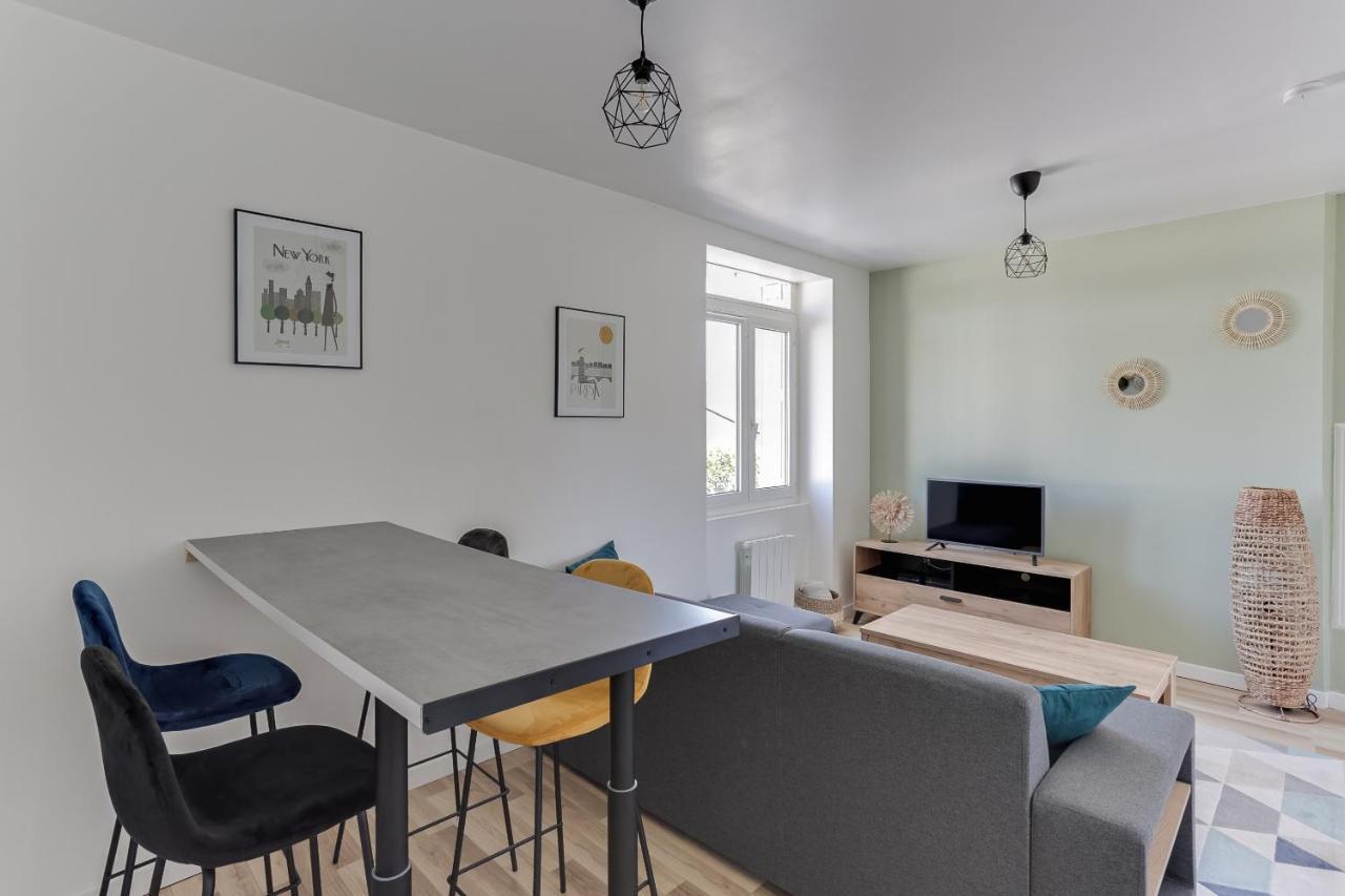 Cosy Cottage Proche Gare วานส์ ภายนอก รูปภาพ